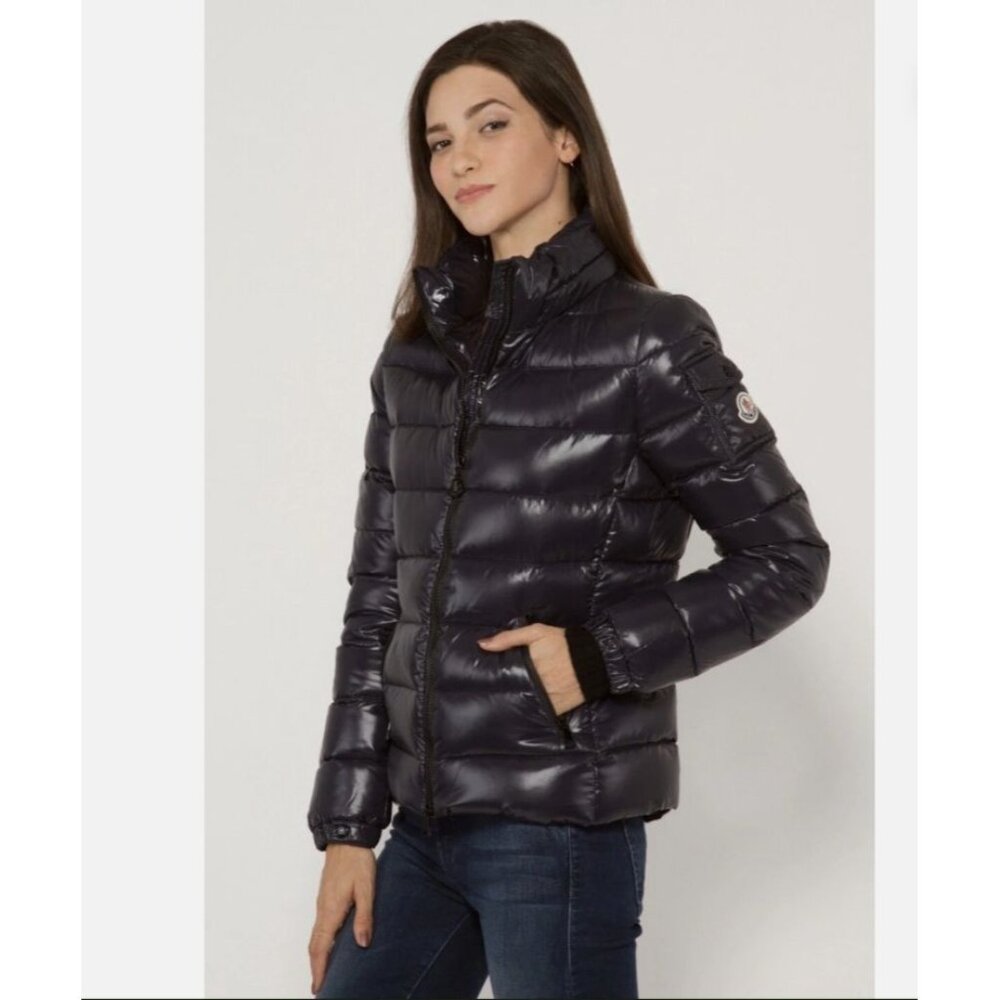 Moncler Women's Black Nylon Down Short Jacket Authentic Tag Size 1 Small 2978